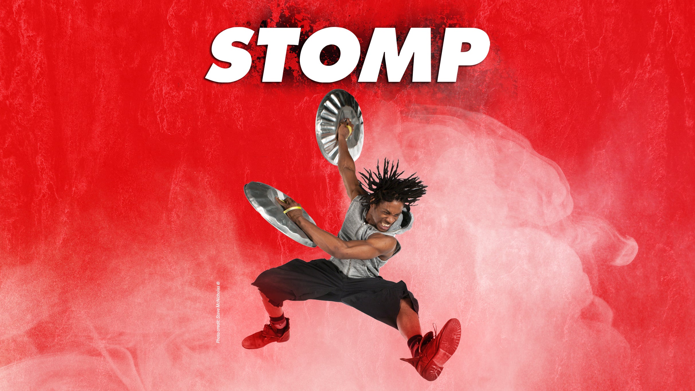 STOMP performer